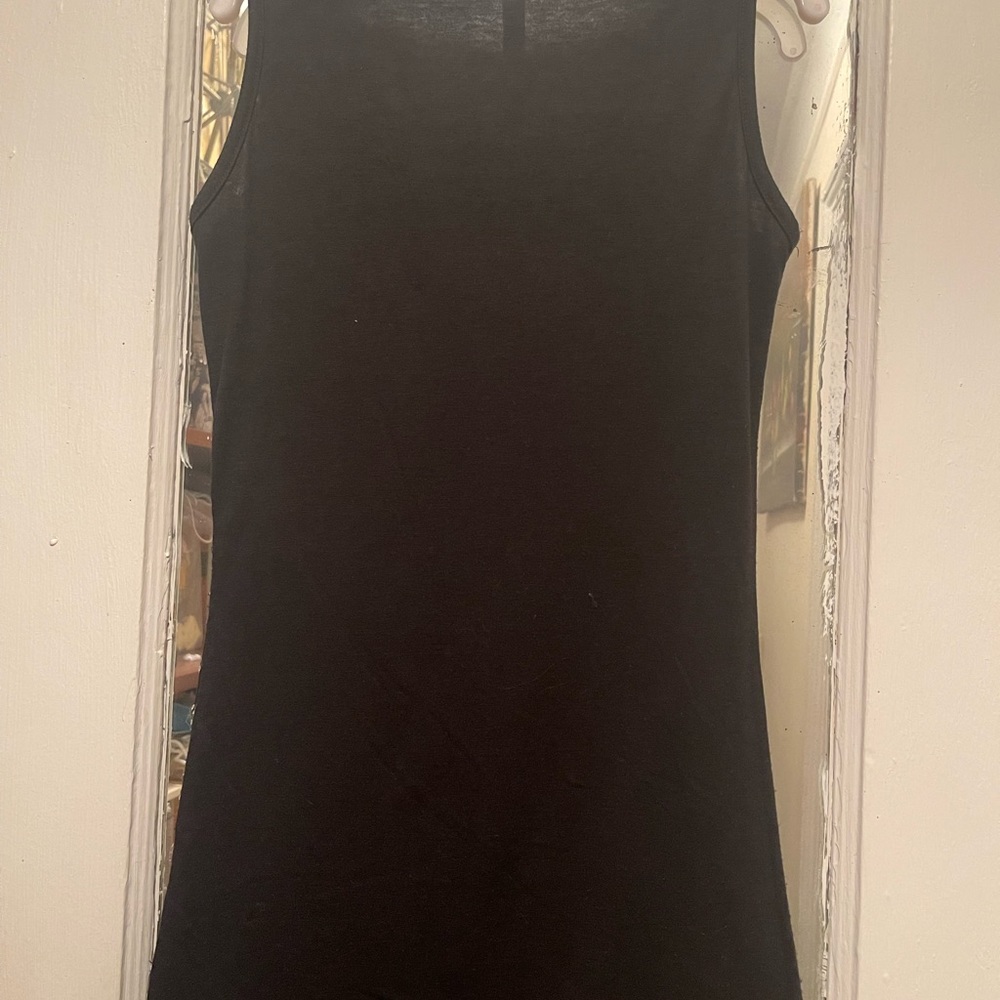 Top with sequins - Picture 3 of 3